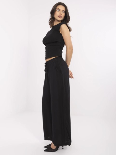 Spodnie D73761M62237B