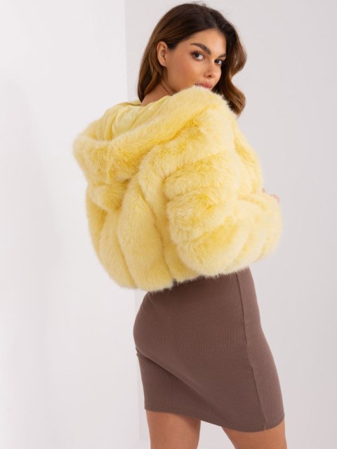 Kurtka AT-KR-2378.97P jasny żółty S/M