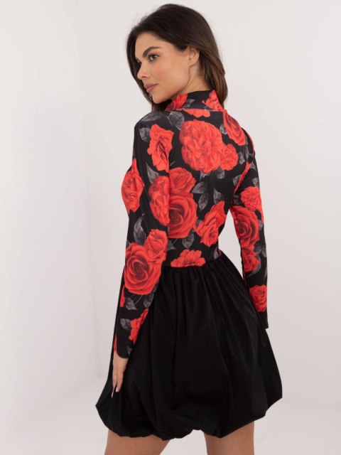 Sukienka DHJ-SK-19959.35 czarno-czerwony