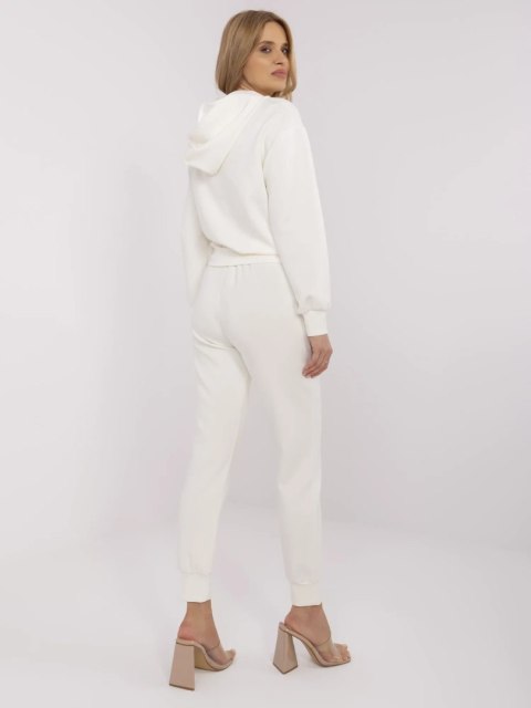 Komplet NM-KMPL-V5696.96 ecru