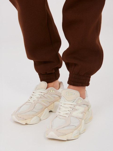 Spodnie dresowe CLM-DR-1107.98 ciemny brązowy XL