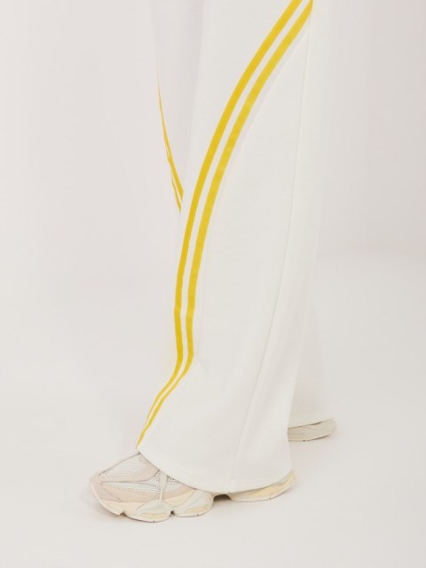 Spodnie dresowe IT-DR-22168.66 ecru