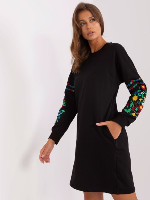 Sukienka RV-SK-8979.94P czarny L/XL