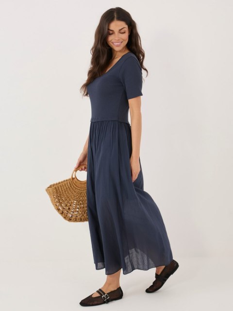 Sukienka MI-SK-26044.79