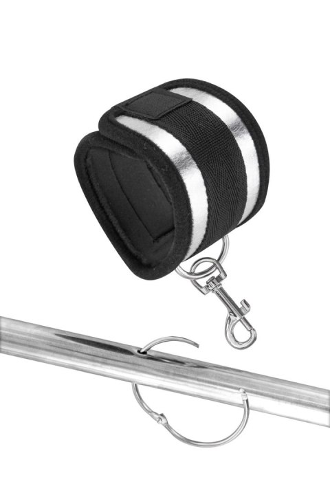 Belka Submission Bar z 4 regulowanymi kajdankami Fetish Temptation