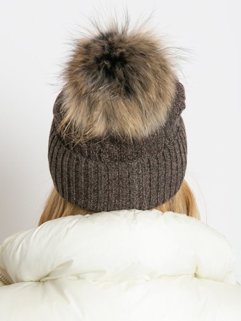 Czapka AT-CZ-173501.44 ciemny brązowy