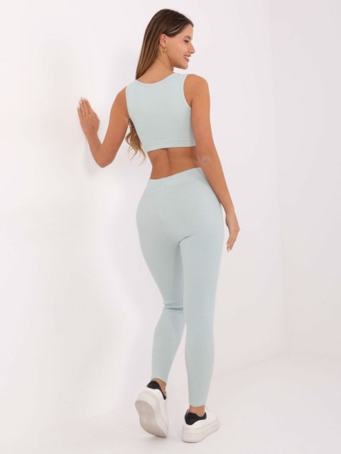 Komplet 359-KMPL-011.22 jasny niebieski M